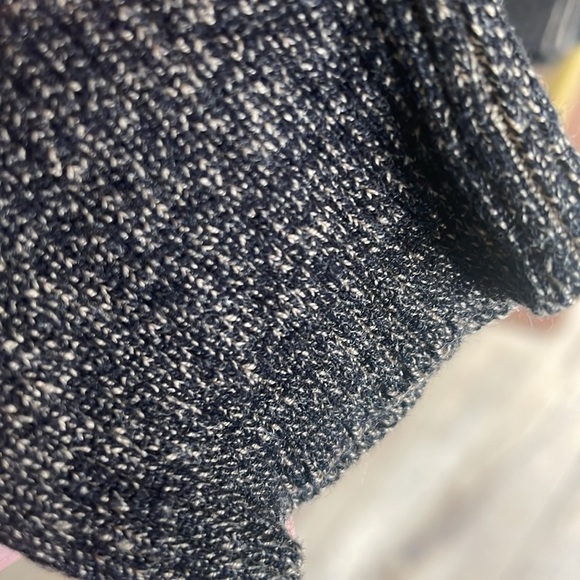 Calvin Klein black & tan Cardigan in size xs - Picture 4 of 6